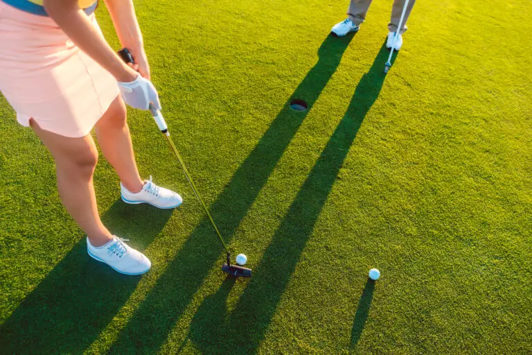 What is the Difference Between a Face Balanced and a Toe Hang Putter?